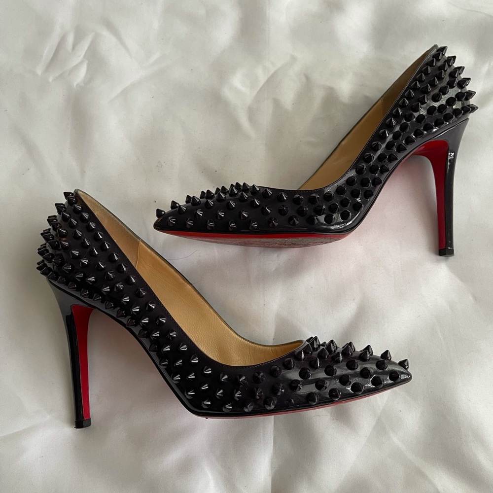 Christian Louboutin Spike Purple Pigalle heels 38